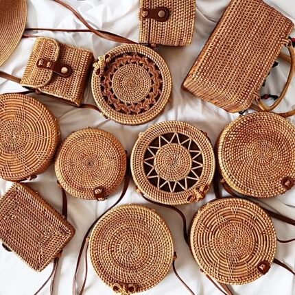 Vintage straw sling bag